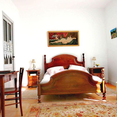 Bed and Breakfast Au Bord De L'Eau Pessac-sur-Dordogne Zewnętrze zdjęcie
